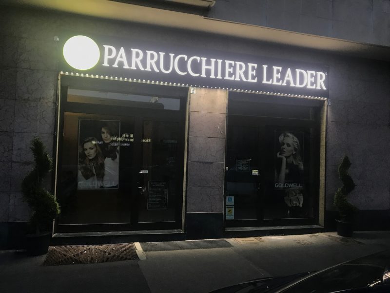 Traforatura e posizionamento led a tendina sottoinsegna per cassonetti al mt - immagine 3