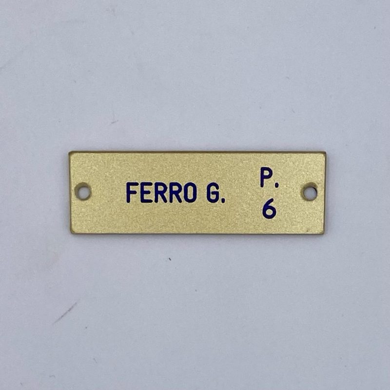 Targhetta in plexiglass incisa modello Prodel Aura - immagine 2